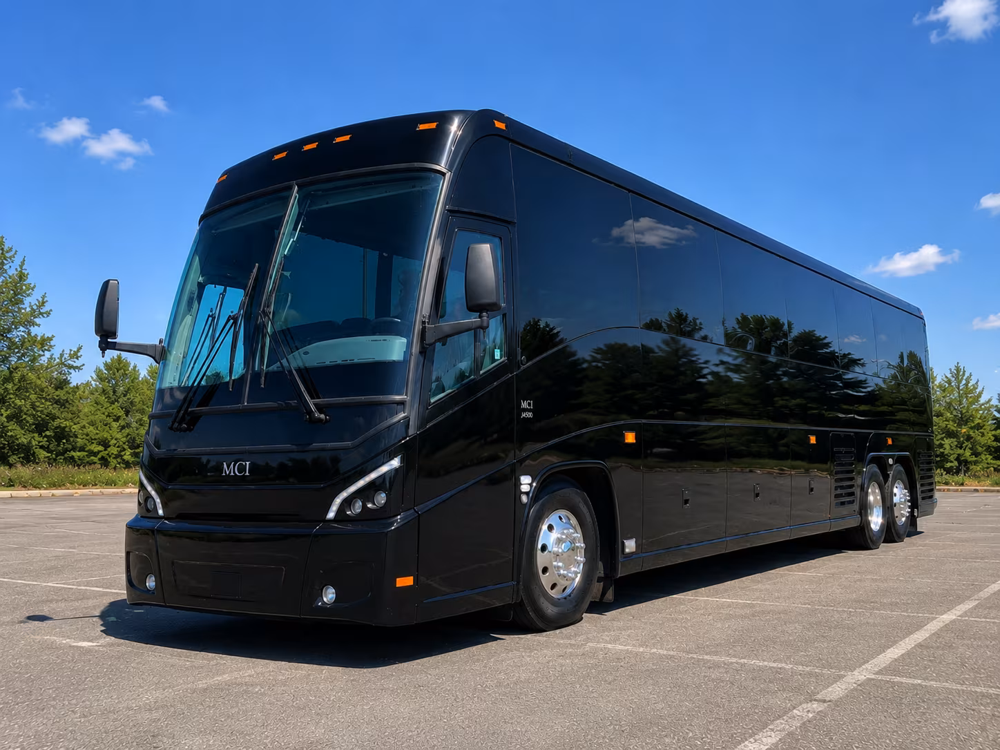 airport shuttle buses for out of town wedding guests at hnl