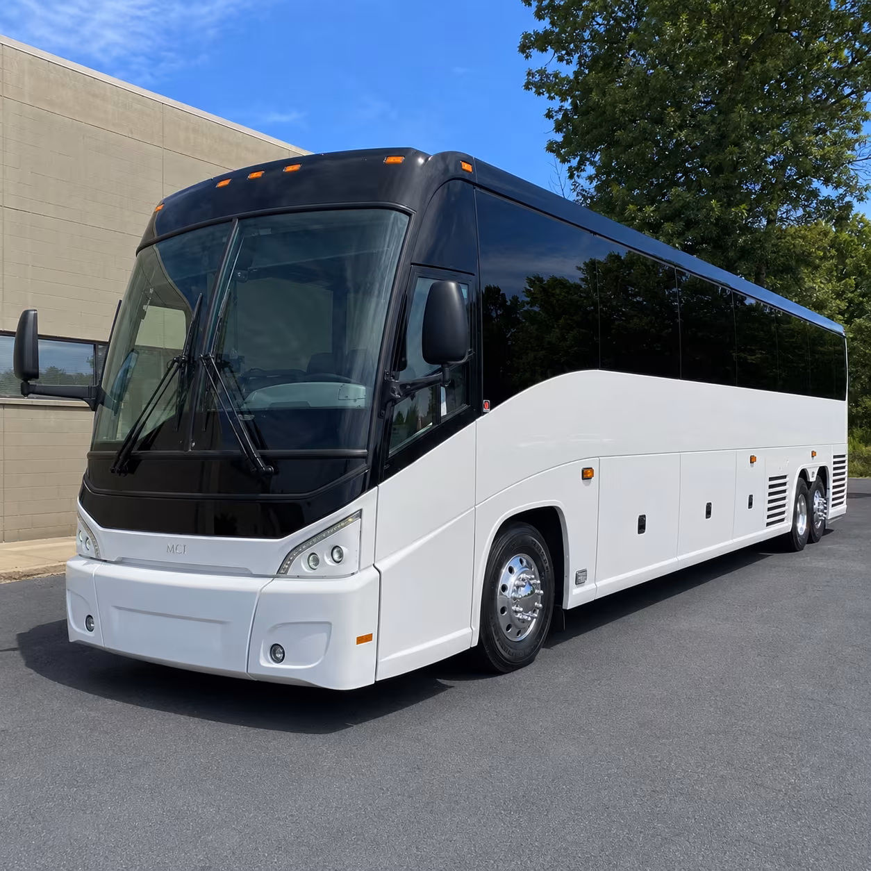 bus rentals for honolulu church retreats to the north shore and windward oahu