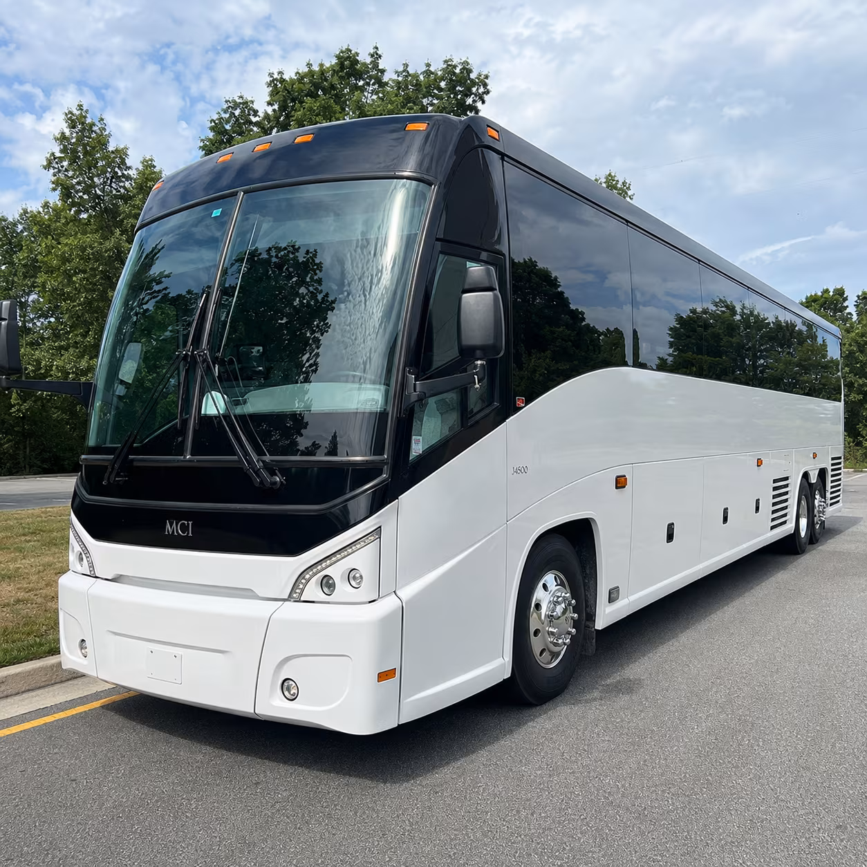 shuttle buses for youth group and mission outreach programs on oahu